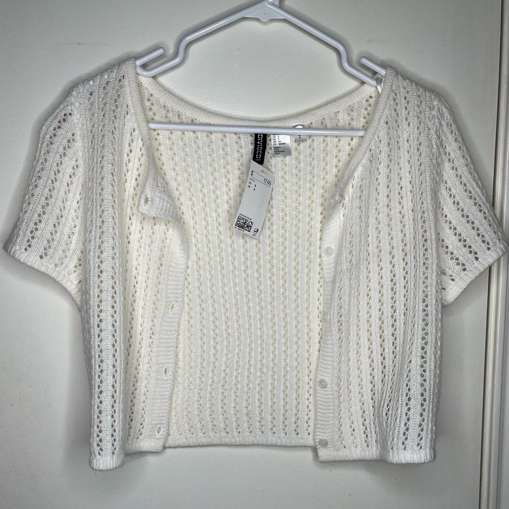 H&M Top White Short Sleeved Knit Cardigan